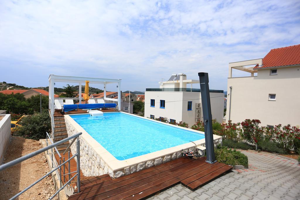 Villa Summer Dreams Apartments Murter Exterior photo