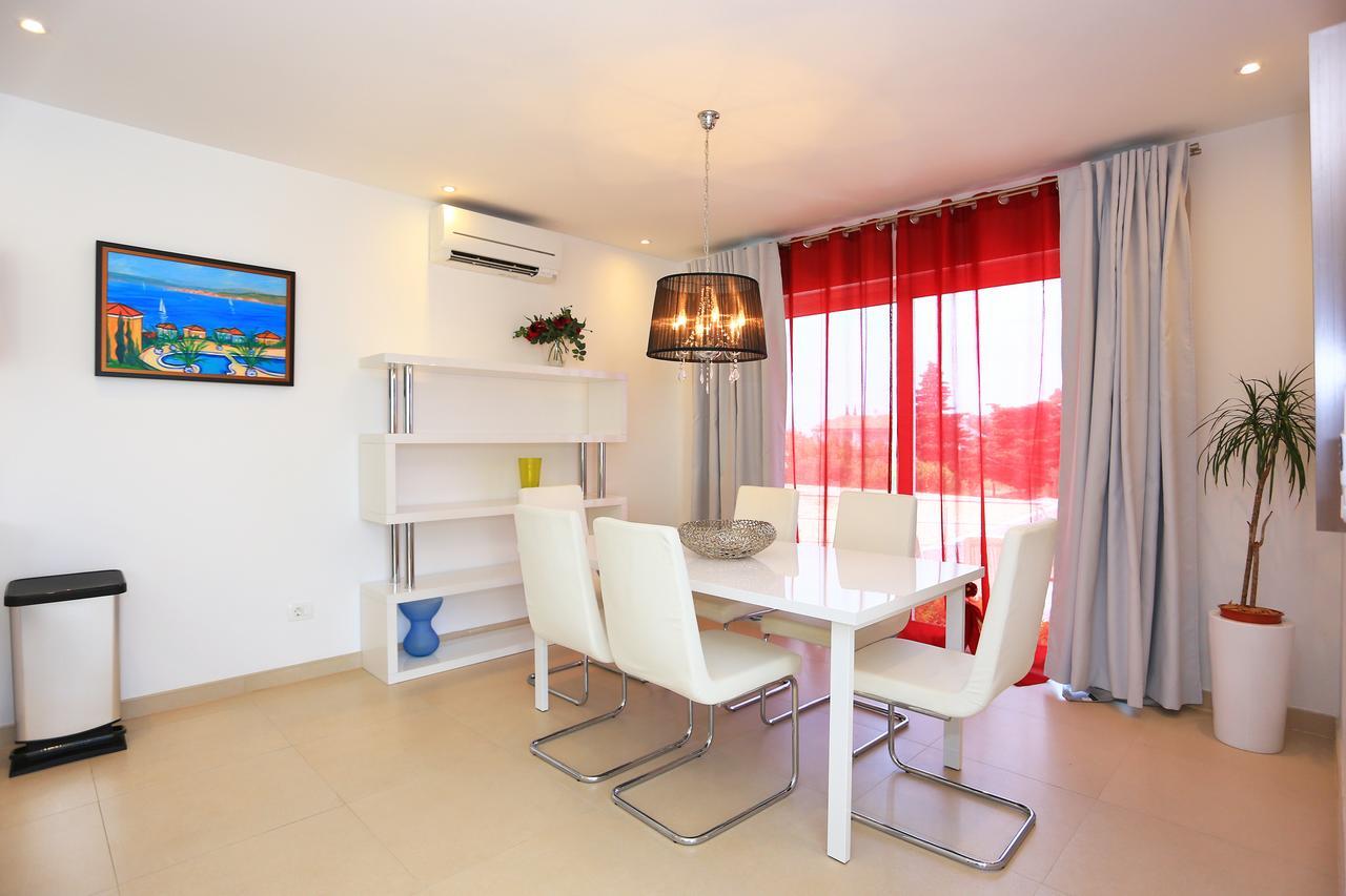 Villa Summer Dreams Apartments Murter Exterior photo